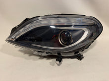 Laden Sie das Bild in den Galerie-Viewer, Frontscheinwerfer Mercedes-Benz W246 A2468207161 Links Scheinwerfer Headlight SCH8372375038tg