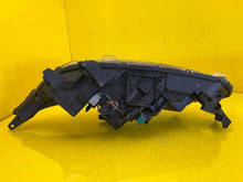 Laden Sie das Bild in den Galerie-Viewer, Frontscheinwerfer Mitsubishi Eclipse Cross LED Rechts Scheinwerfer Headlight