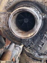Load image into Gallery viewer, Motor Hyundai Kia Ix35 D4FD 1.7 CRDI 116PS 166TKm Diesel Engine Komplett MOT5723725859yp