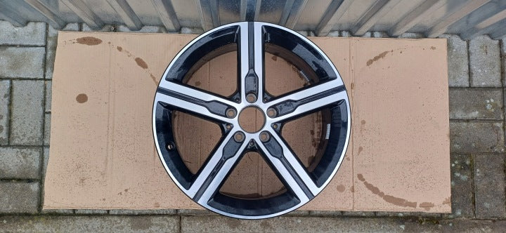 1x Alufelge 18 Zoll 7.5" 5x112 49ET Glanz Schwarz A1774013200 Mercedes-Benz FEL9717056836jo