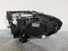Laden Sie das Bild in den Galerie-Viewer, Frontscheinwerfer Mercedes-Benz Cla A1189062600 Rechts Scheinwerfer Headlight SCH7831433618bv