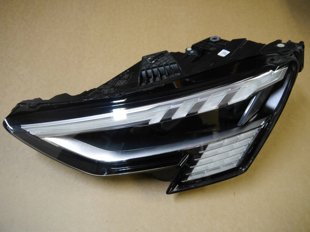 Frontscheinwerfer Audi A3 8Y0941035 Xenon Links Scheinwerfer Headlight SCH8106130874sz