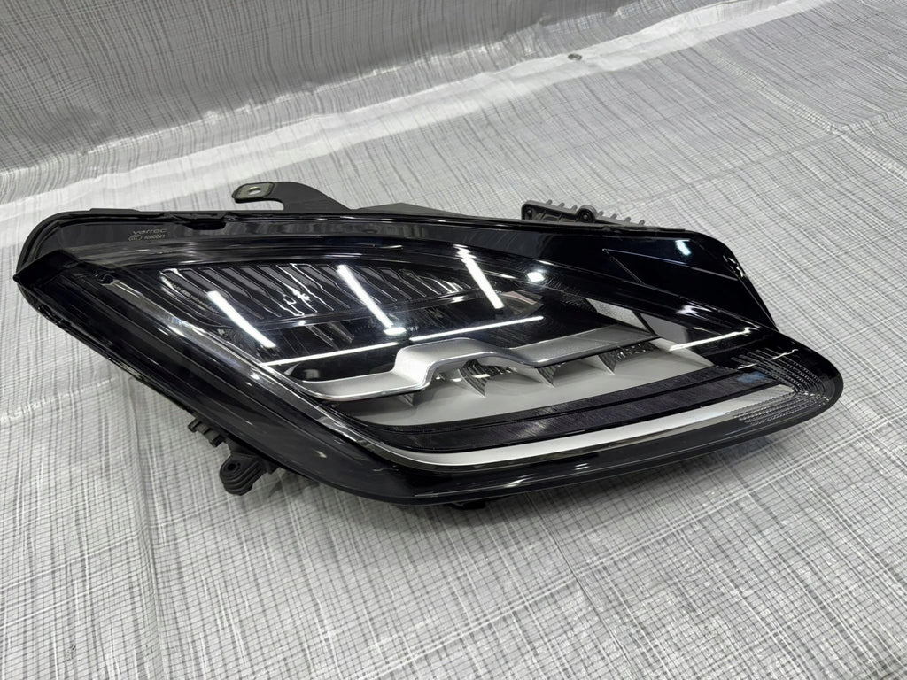 Frontscheinwerfer Jaguar E-Pace Rechts Scheinwerfer Headlight SCH8301096955is