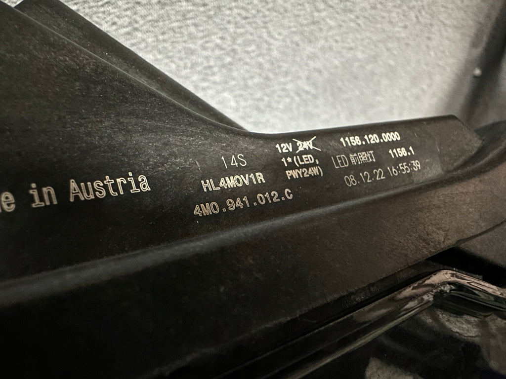 Frontscheinwerfer Audi Q7 4M0941012C LED Rechts Scheinwerfer Headlight