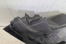 Laden Sie das Bild in den Galerie-Viewer, Frontscheinwerfer Audi A3 8V0941005E Xenon Links Scheinwerfer Headlight SCH5304400431xj