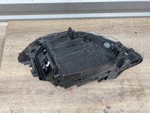 Laden Sie das Bild in den Galerie-Viewer, Frontscheinwerfer Mercedes-Benz Sprinter A9109065800 90139119AF Rechts Headlight