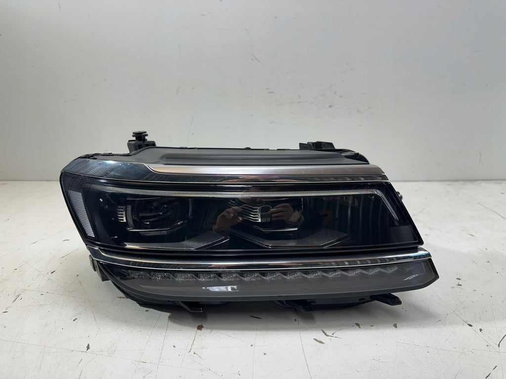 Frontscheinwerfer VW Tiguan 5NB941082 LED Rechts Scheinwerfer Headlight SCH2819358524db