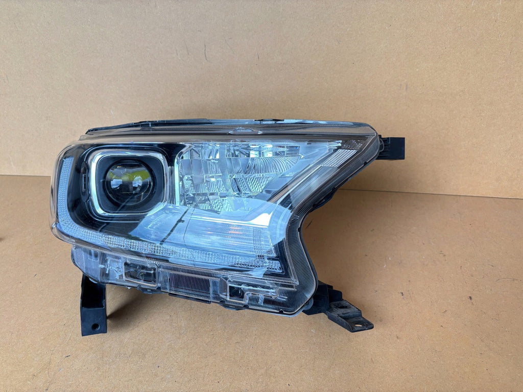 Frontscheinwerfer Ford Ranger JB3B-13E014-A Full LED Rechts Headlight SCH6102228925py