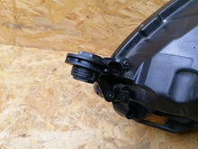 Laden Sie das Bild in den Galerie-Viewer, Frontscheinwerfer Skoda Fabia Roomster 5J1941016C Rechts Scheinwerfer Headlight SCH4311505213vk