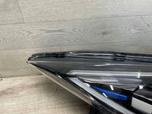 Load image into Gallery viewer, Frontscheinwerfer Renault Zoe 260102384R Rechts Scheinwerfer Headlight SCH6415380733rt