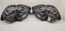 Load image into Gallery viewer, Frontscheinwerfer VW Transporter 7E1941006A 7E1941005A 7E1941005G Ein Satz SCH4022866830kz