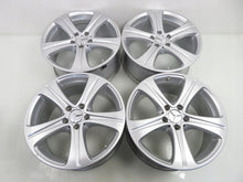 Load image into Gallery viewer, 4x Alufelge 18 Zoll 8.0" 5x112 43ET Glanz Silber A2134011400 Mercedes-Benz W213 FEL4245142141yg