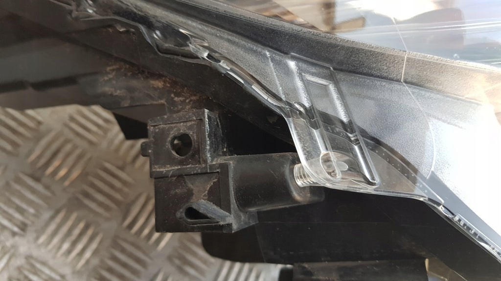 Frontscheinwerfer Mazda Cx-5 KB8N51030 LED Ein Stück (Rechts oder Links)