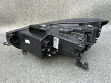 Laden Sie das Bild in den Galerie-Viewer, Frontscheinwerfer Cupra Formentor I 5FG941008E Rechts Scheinwerfer Headlight SCH2492488038yx