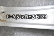 Laden Sie das Bild in den Galerie-Viewer, 1x Alufelge 17 Zoll 6.5" 5x112 28ET 8W9601025D Audi A4 Allroad Rim Wheel