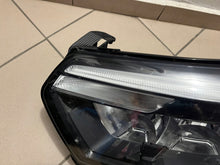 Laden Sie das Bild in den Galerie-Viewer, Frontscheinwerfer Renault Master 260607867R Links Scheinwerfer Headlight