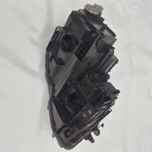 Laden Sie das Bild in den Galerie-Viewer, Frontscheinwerfer VW Tiguan 5NB941081D Full LED Links Scheinwerfer Headlight SCH5434397681ir