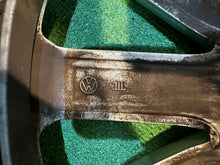 Load image into Gallery viewer, 1x Alufelge 17 Zoll 6.5" 5x112 48,5ET 5TA601025J VW Touran Rim Wheel FEL9386999496uo
