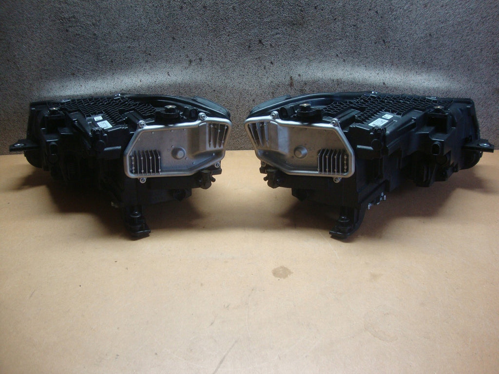 Frontscheinwerfer VW Caddy 2K8941036T 2K8941036R Full LED Rechts oder Links SCH8202826253sr