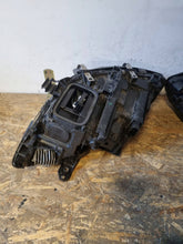 Load image into Gallery viewer, Frontscheinwerfer Mercedes-Benz W246 A2469066901 LE13A6317 LED Rechts oder Links SCH7455278618ht