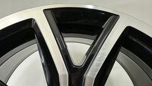 Laden Sie das Bild in den Galerie-Viewer, 1x Alufelge 18 Zoll 7.0" 5x100 39ET Glanz Schwarz 2GM601025F VW T-Cross FEL8279155113yb