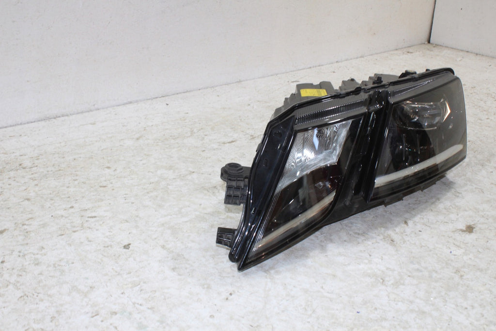 Frontscheinwerfer Skoda Octavia III 5E1941015F Full LED Rechts oder Links SCH7614875646be
