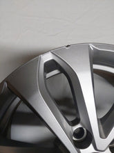 Laden Sie das Bild in den Galerie-Viewer, 1x Alufelge 16 Zoll 6.5&quot; 4x100 44ET Glanz Silber 403005287 Renault Megane Clio