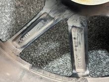 Load image into Gallery viewer, 1x Alufelge 19 Zoll KBA54238 Hyundai I30 Rim Wheel FEL5725606701vs