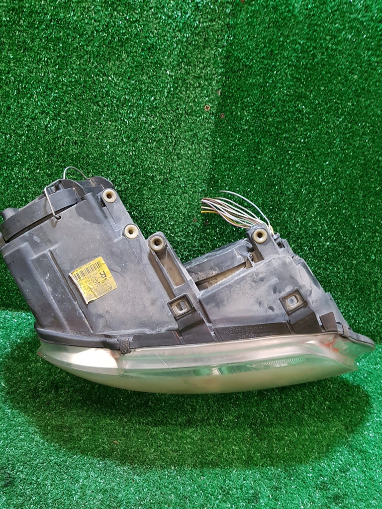 Frontscheinwerfer VW Touran 0301205272 Xenon Rechts Scheinwerfer Headlight SCH1678006022az