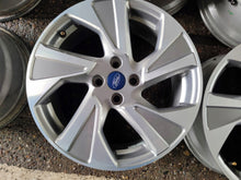 Laden Sie das Bild in den Galerie-Viewer, 4x Alufelge 18 Zoll 7.0" 4x108 37 5ET Glanz Grau HN1C-1007-CA Ford Ecosport Mg FEL2862603810ge