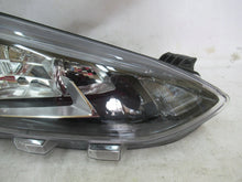 Laden Sie das Bild in den Galerie-Viewer, Frontscheinwerfer Ford Focus MX7B13E014CC Rechts Scheinwerfer Headlight