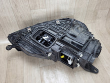 Laden Sie das Bild in den Galerie-Viewer, Frontscheinwerfer Mercedes-Benz Gle A1679061600 Links Scheinwerfer Headlight SCH6137330268fq
