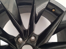 Laden Sie das Bild in den Galerie-Viewer, 1x Alufelge 19 Zoll 8.0" 5x112 45ET Glanz Schwarz 5LA601025AP Skoda Enyaq FEL5779276529sx