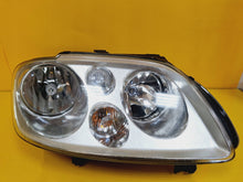 Laden Sie das Bild in den Galerie-Viewer, Frontscheinwerfer VW Touran 1T0941006R Rechts Scheinwerfer Headlight