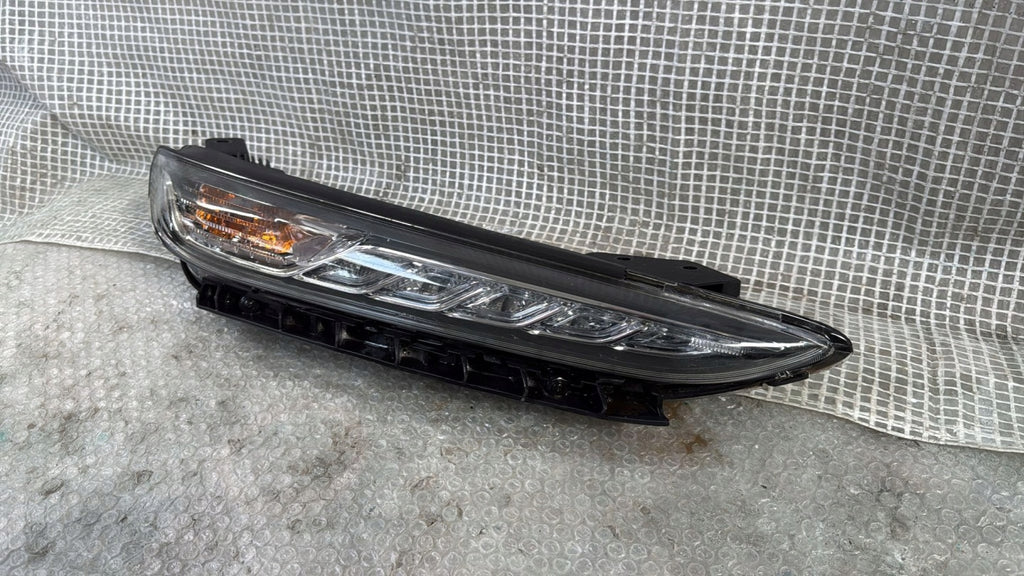 Frontscheinwerfer Hyundai Kona LED Vorderseite Scheinwerfer Headlight SCH6155682376mt