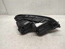 Laden Sie das Bild in den Galerie-Viewer, Frontscheinwerfer VW Passat B7 3AB941751- Xenon Links Scheinwerfer Headlight