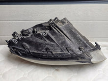 Load image into Gallery viewer, Frontscheinwerfer Volvo S80 V70 III Xenon Rechts Scheinwerfer Headlight SCH5821186071ey