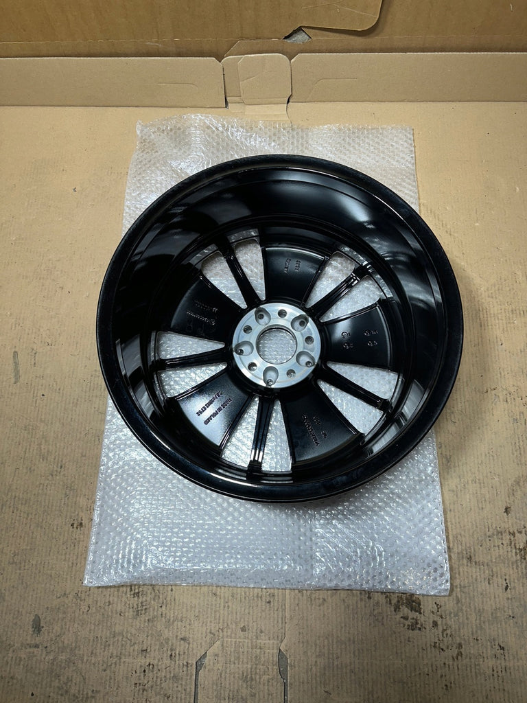 1x Alufelge 18 Zoll 7.5" 5x112 52ET Glanz Schwarz A2464011800 Mercedes-Benz W246