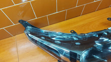 Laden Sie das Bild in den Galerie-Viewer, Frontscheinwerfer Toyota Corolla 81110-01E71 LED Rechts Scheinwerfer Headlight SCH7060442002hk