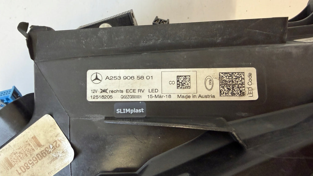 Frontscheinwerfer Mercedes-Benz Glc A2539065801 LED Rechts Headlight SCH7339713410kf