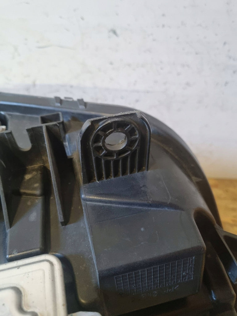 Frontscheinwerfer BMW X3 F25 F00HTB302300 7217293 Xenon Links Headlight SCH5672828981td