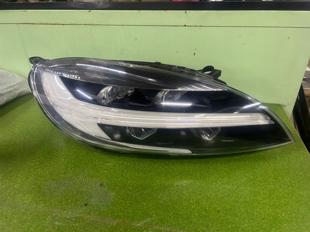 Frontscheinwerfer Volvo V40 32228480 Rechts Scheinwerfer Headlight SCH7809425911ya