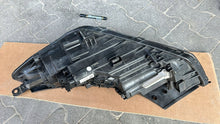 Load image into Gallery viewer, Frontscheinwerfer Hyundai Tucson 92102-D7200 LED Rechts Scheinwerfer Headlight SCH4923550347mw