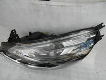 Laden Sie das Bild in den Galerie-Viewer, Frontscheinwerfer Renault Clio IV 260608367R Links Scheinwerfer Headlight SCH4822402637rd