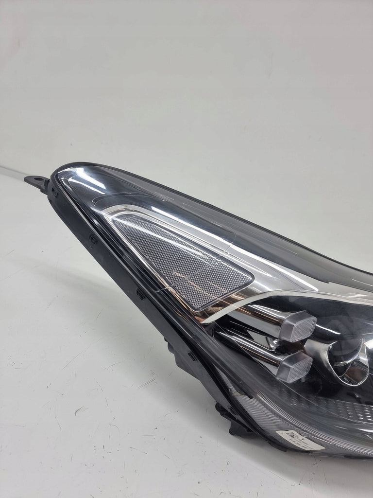 Frontscheinwerfer Kia Sportage 92102F1510 Rechts Scheinwerfer Headlight SCH9451150476ie