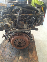 Laden Sie das Bild in den Galerie-Viewer, Motor Hyundai Kia G4FC 1.6 115PS 150TKm Benzin Engine Unkomplett