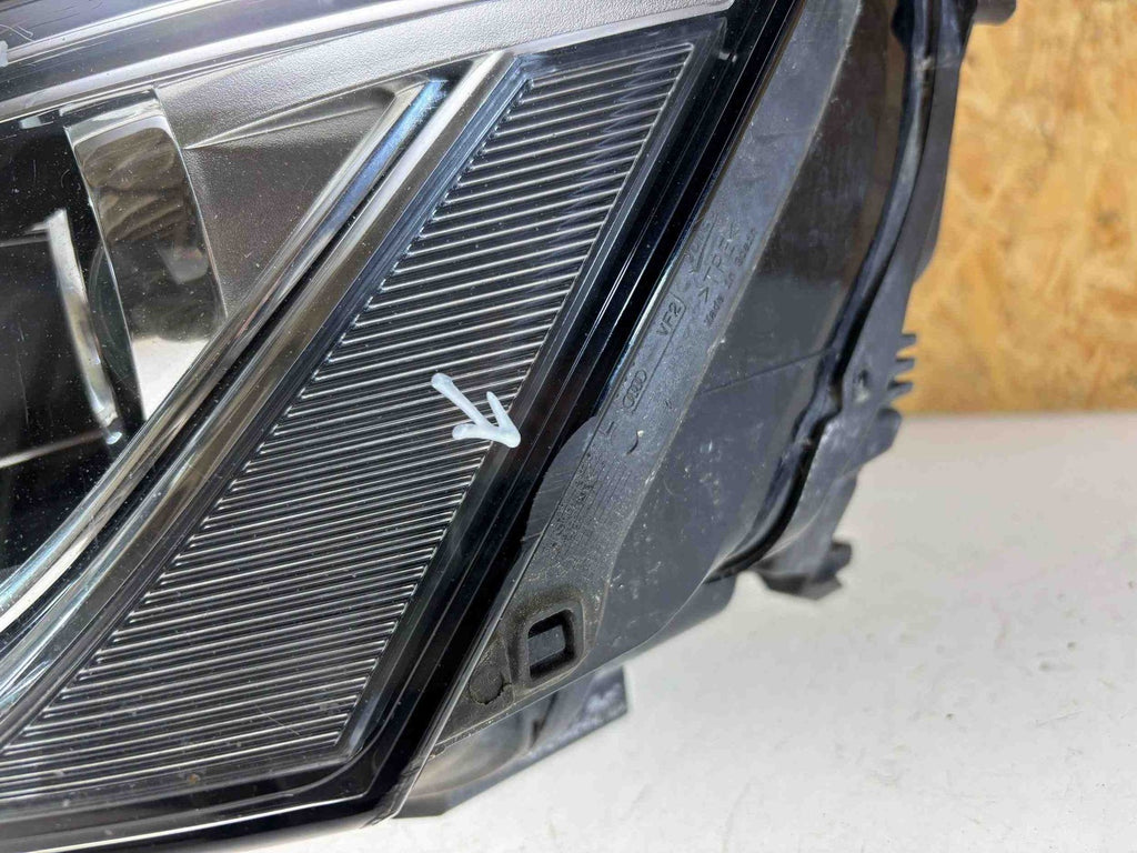 Frontscheinwerfer Audi Q5 8R0941005C Xenon Ein Stück (Rechts oder Links)