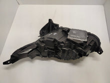 Laden Sie das Bild in den Galerie-Viewer, Frontscheinwerfer Land Rover Range I Velar N8A2-13W029-EC Full LED Rechts SCH1311038169lp