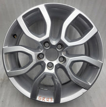 Load image into Gallery viewer, 1x Alufelge 17 Zoll 7.0" 5x108 50ET Glanz Silber 31423874 Volvo V60 Rim Wheel FEL4262990393ax