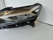 Laden Sie das Bild in den Galerie-Viewer, Frontscheinwerfer Dacia Sandero III Logan Jogger 260607161R Full LED Links SCH9671642035ef